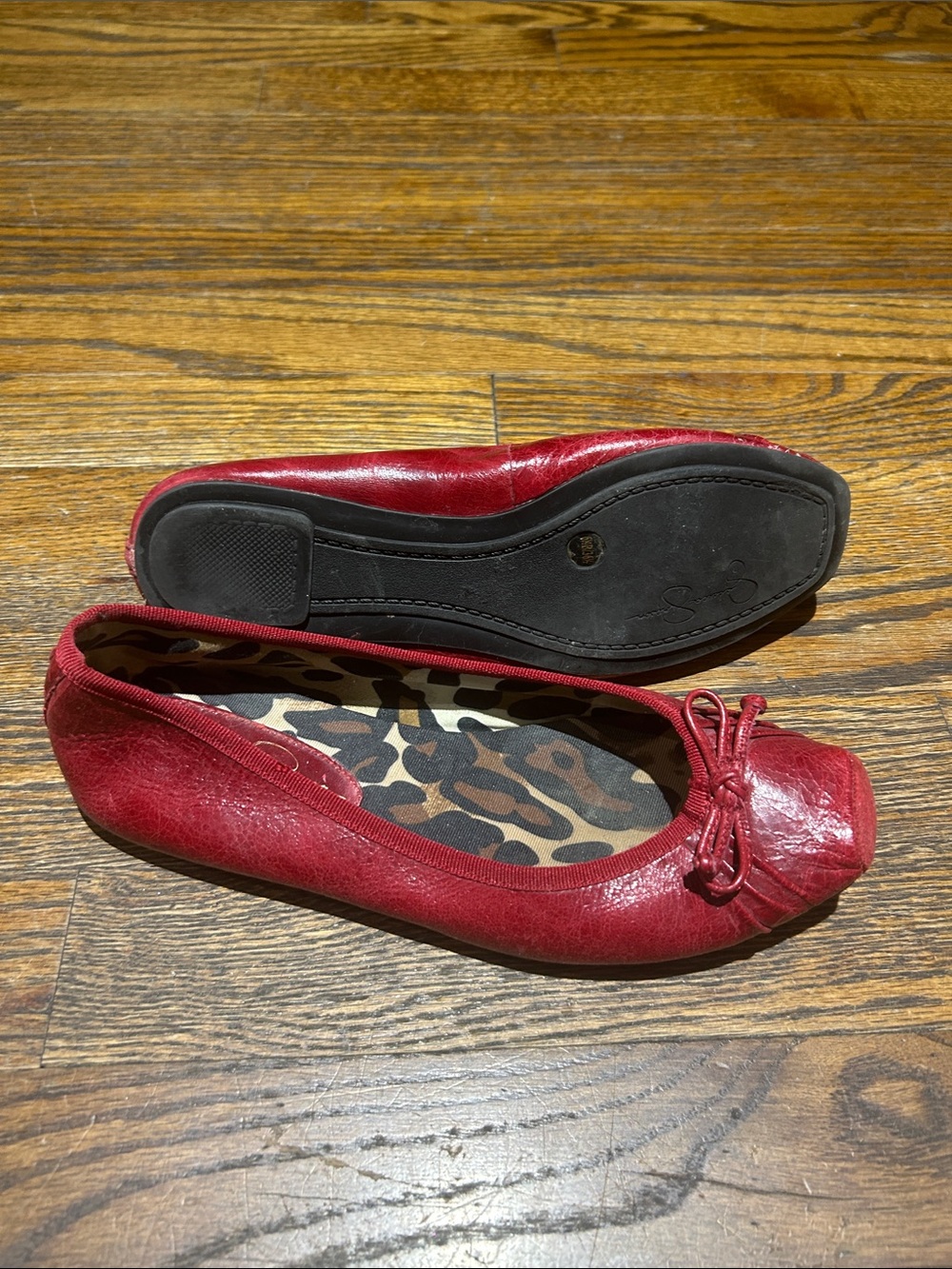 Jessica Simpson Burgundy Leather Ballet Flats with Bow - Picture 3 of 5